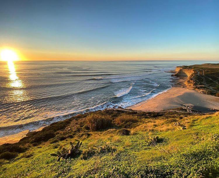 Ericeira Soulsurfers Guesthouse Luaran gambar